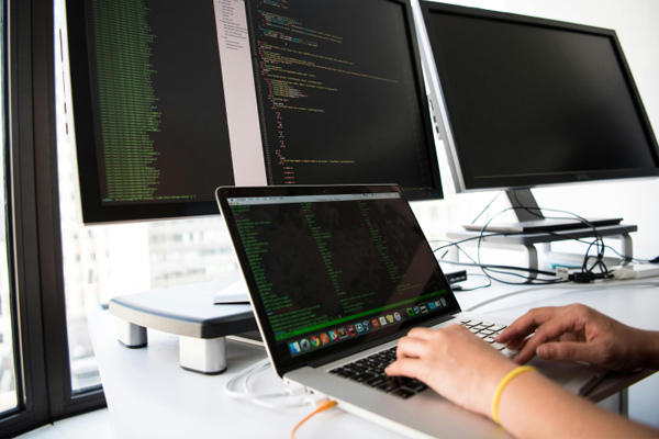 宿遷304不銹鋼除塵骨架的優(yōu)勢(shì)分析:304不銹鋼